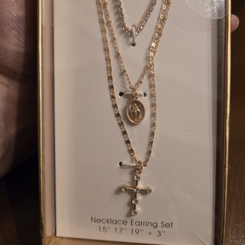 nOir Jewelry Necklace Earring Set Gold Layered Cross Chain Rosary Rhinestone - Picture 4 of 6